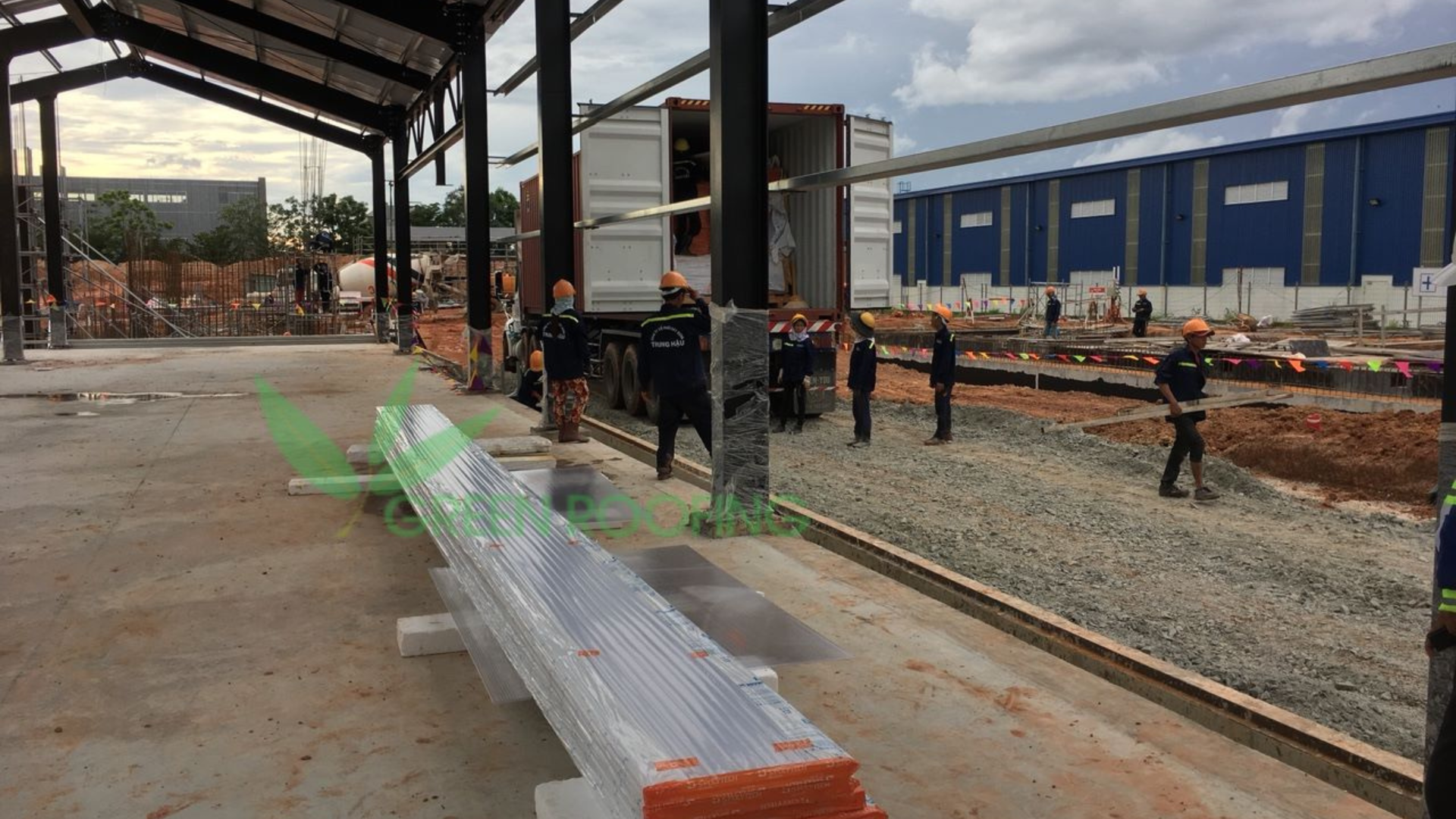 nhựa Polycarbonate, tấm nhựa lấy sáng, Composite FRP