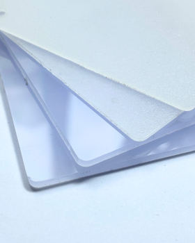 TẤM POLYCARBONATE TẢN SÁNG
