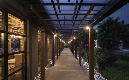 KHÁCH SẠN SOMERSET QUẬN 1