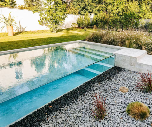 CÁCH KIỂM TRA CHẤT LƯỢNG TẤM POLYCARBONATE TRƯỚC KHI MUA